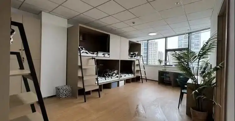 温馨的宿舍环境